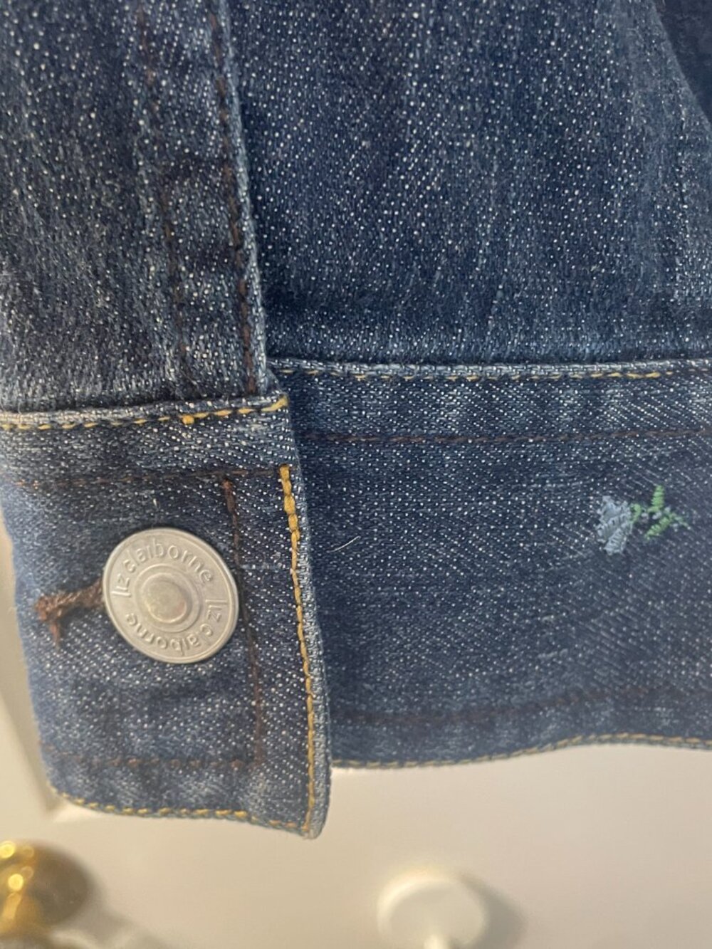 Liz Claiborne Womens Sz XL Floral Embroidered Dark Blue Denim Jacket - Picture 4 of 8